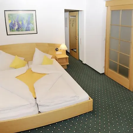 Hotel Cresta Tschagguns - Montafon