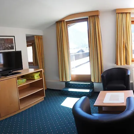 Hotell Hotel Cresta Tschagguns - Montafon 3*